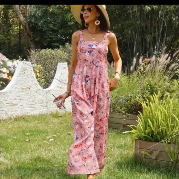 Floral Pink Jumpsuit - Picture 14 of 15